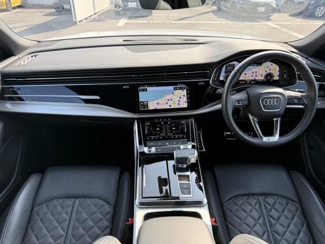 AUDI AUDI Q8 2023