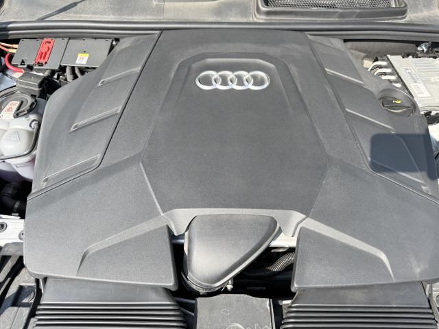 AUDI AUDI Q8 2023