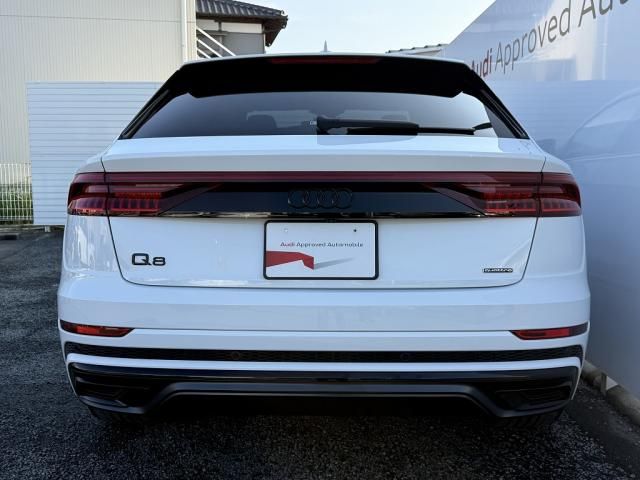 AUDI AUDI Q8 2023