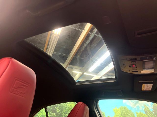 TOYOTA LEXUS UX200 2019