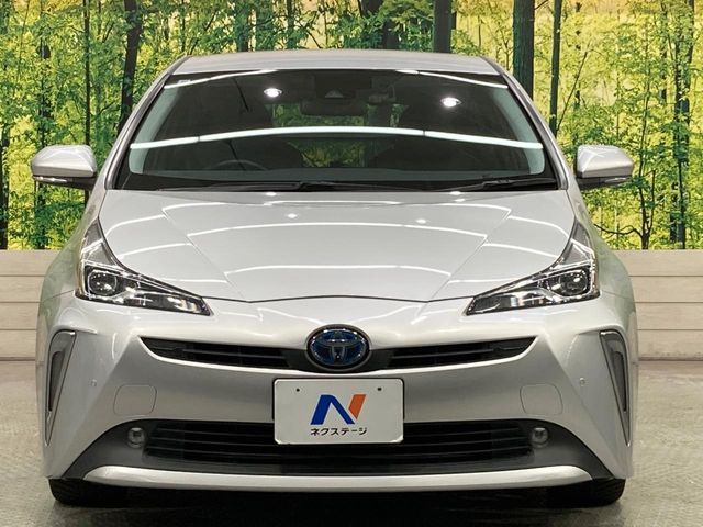 TOYOTA PRIUS 2019