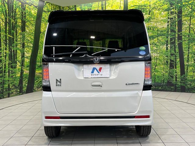 HONDA N BOX CUSTOM 2017