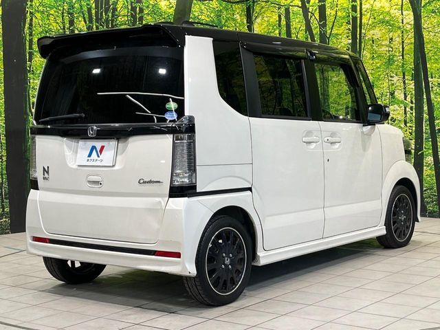 HONDA N BOX CUSTOM 2017