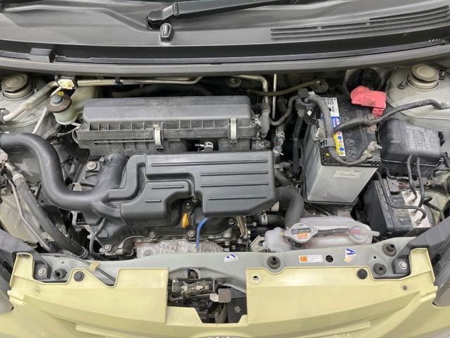 DAIHATSU MIRA e:S 2012