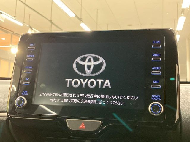 TOYOTA YARIS HYBRID 2020
