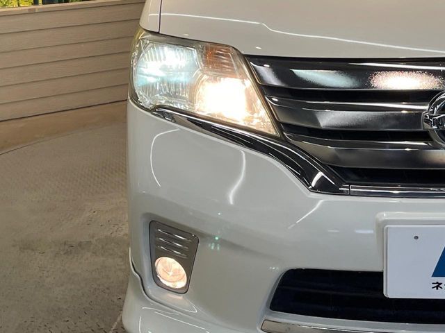 NISSAN SERENA  WG 2011