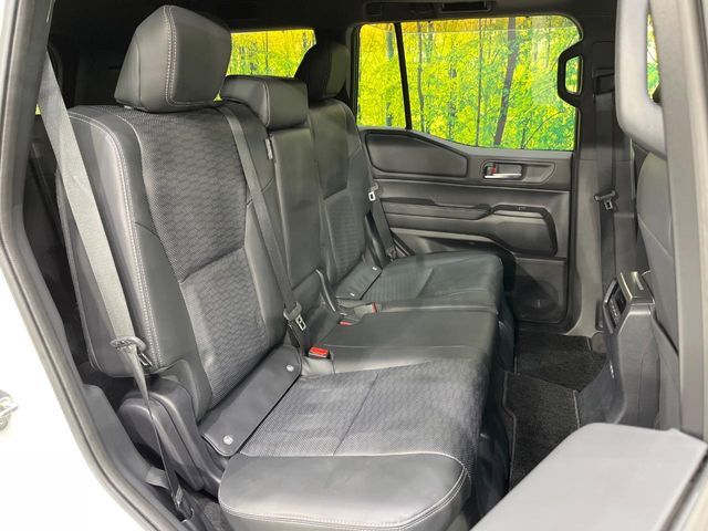 TOYOTA LANDCRUISER 250 2024