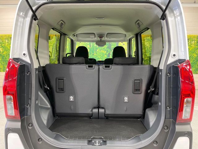 DAIHATSU TANTO FAN CROSS 2025