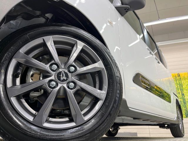 DAIHATSU TANTO FAN CROSS 2025