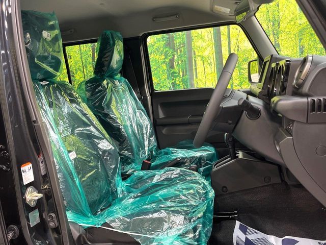 SUZUKI JIMNY NOMADE 2025