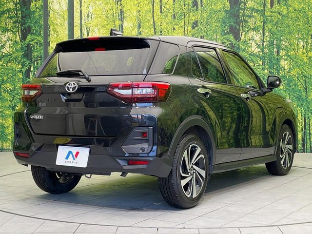 TOYOTA RAIZE 2025