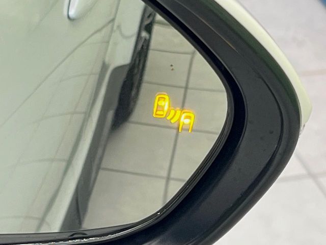 TOYOTA YARIS CROSS HYBRID 2025