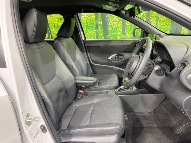 TOYOTA YARIS CROSS HYBRID 2025