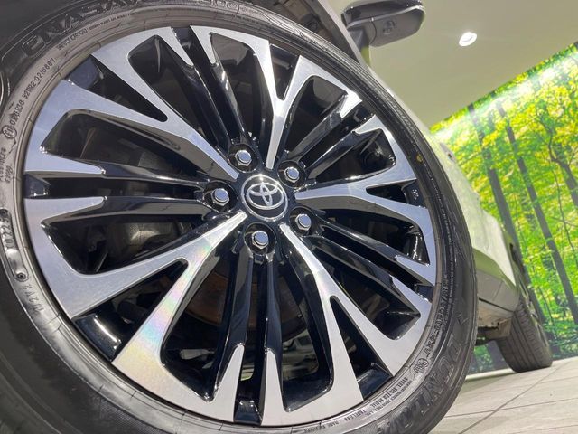 TOYOTA YARIS CROSS HYBRID 2025