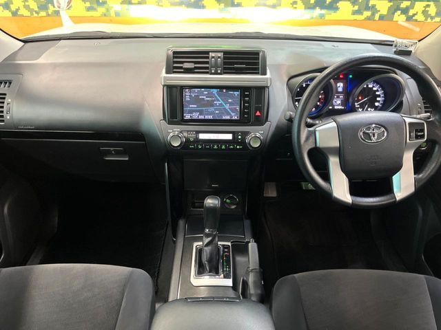 TOYOTA LANDCRUISER PRADO 2015
