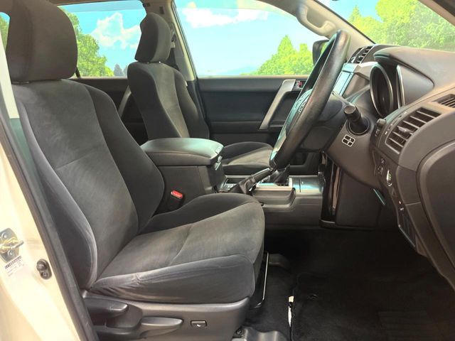 TOYOTA LANDCRUISER PRADO 2015