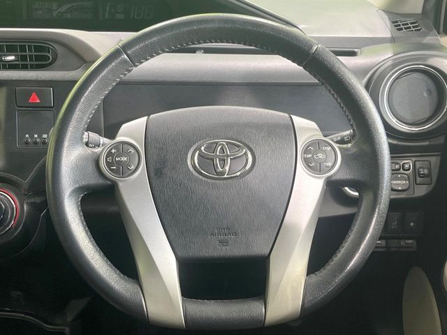 TOYOTA AQUA 2013