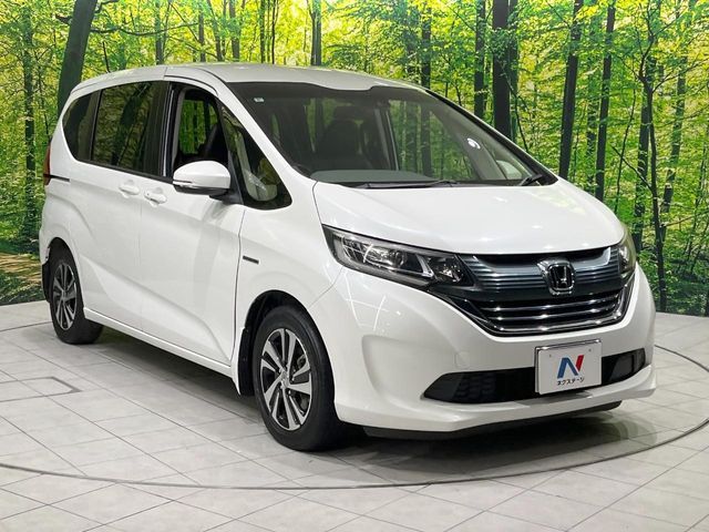 HONDA FREED HYBRID 2017