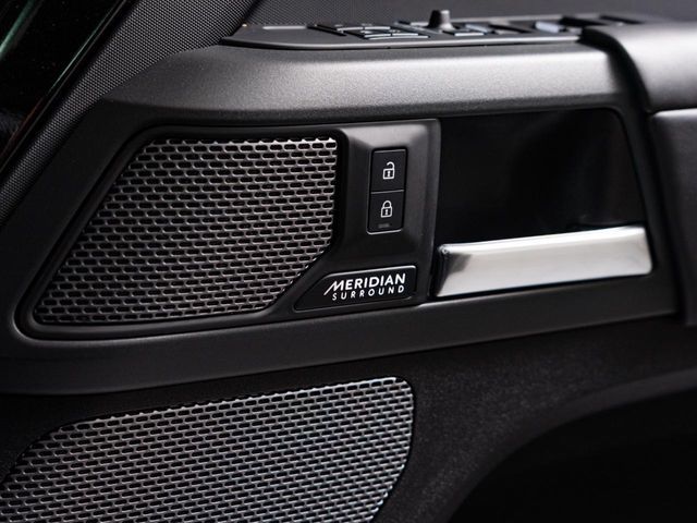 ROVER ROVER DEFENDER 2023