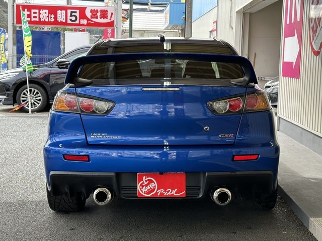 MITSUBISHI LANCER  4WD 2011