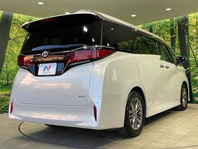 TOYOTA ALPHARD hybrid 2024