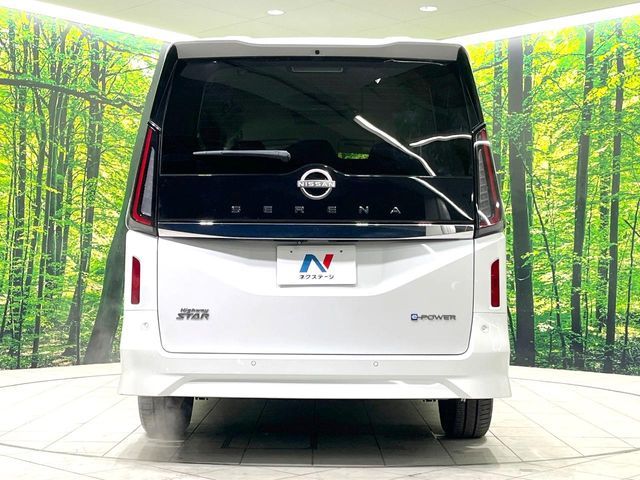 NISSAN SERENA  WG 2023