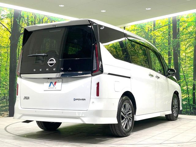 NISSAN SERENA  WG 2023