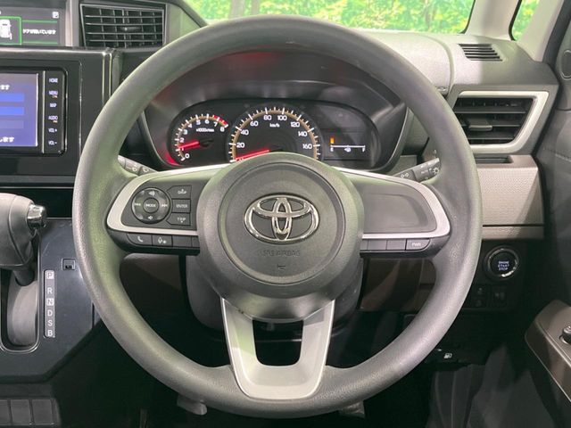 TOYOTA ROOMY 2021