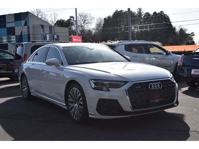 AUDI AUDI A8 2023
