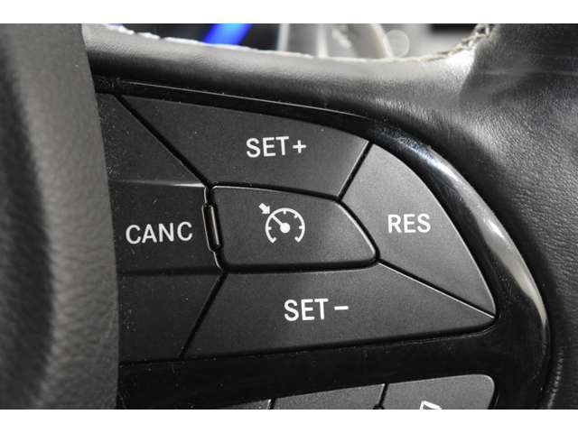 CHRYSLER CHRYSLER 300 2017