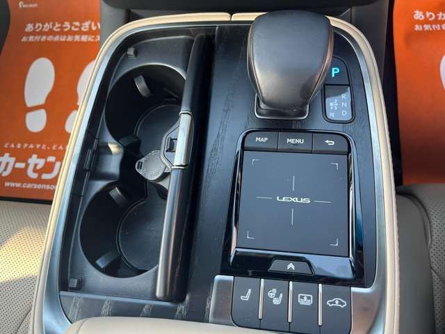 TOYOTA LEXUS LS500 2022