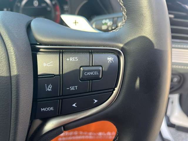 TOYOTA LEXUS LS500 2022