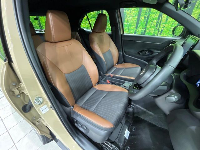 TOYOTA YARIS CROSS 2023