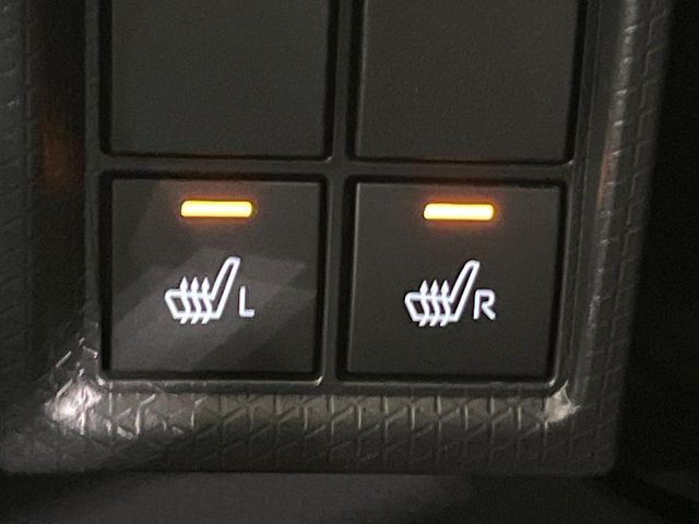 DAIHATSU TANTO FAN CROSS 4WD 2025