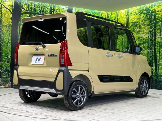 DAIHATSU TANTO FAN CROSS 4WD 2025