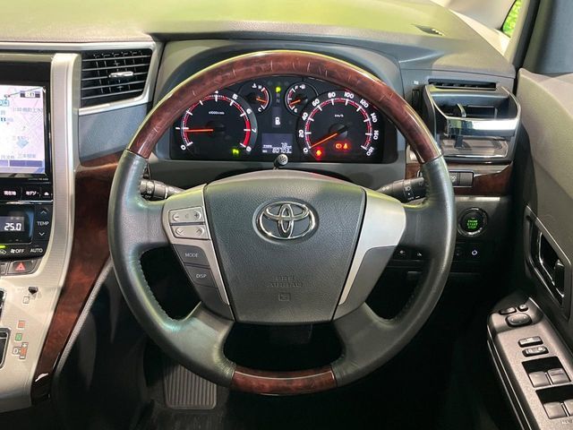TOYOTA VELLFIRE 4WD 2012