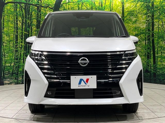 NISSAN SERENA  WG 4WD 2023