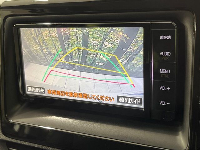 TOYOTA ESQUIRE HYBRID 2016