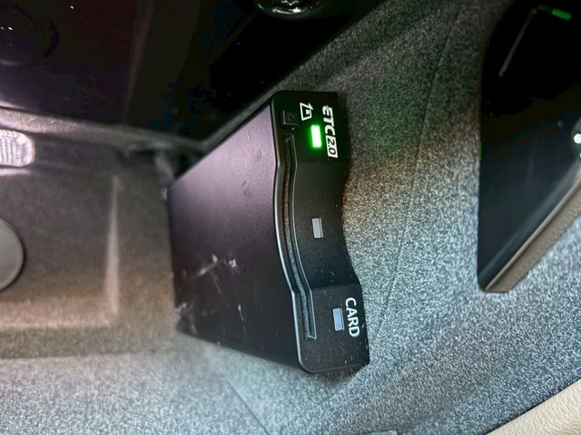 PORSCHE PORSCHE Macan 2023