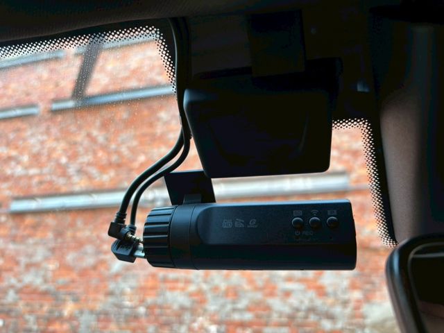 PORSCHE PORSCHE Macan 2023