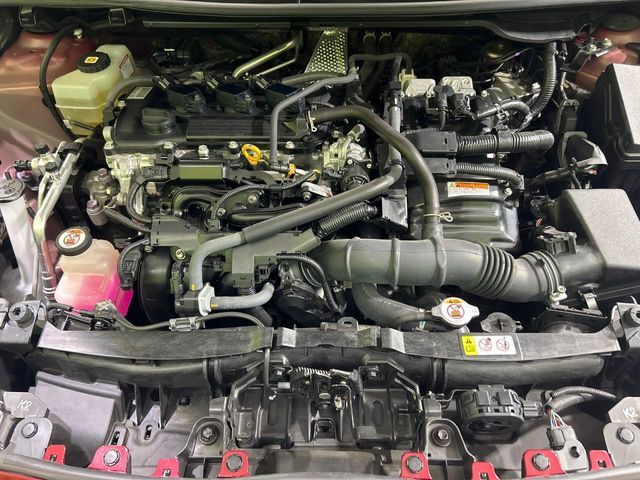 TOYOTA YARIS HYBRID 2021