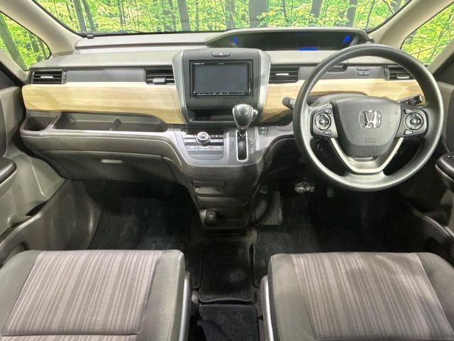 HONDA FREED 2017