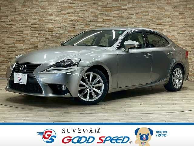 TOYOTA LEXUS IS300h 2013