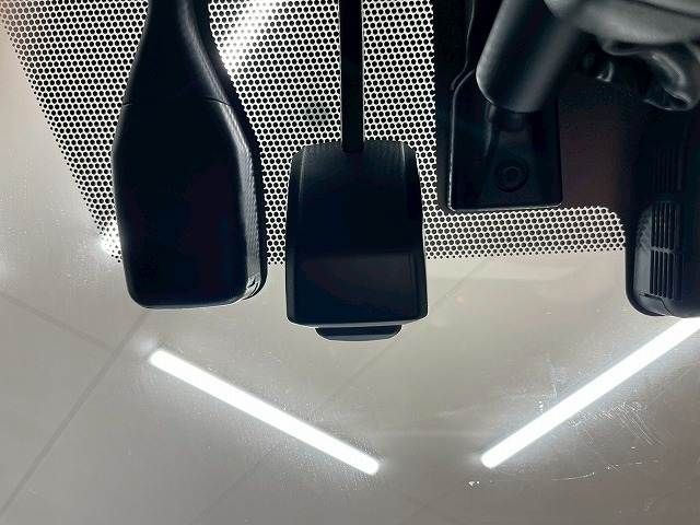 TOYOTA LEXUS IS300h 2013