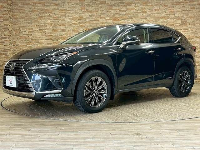 TOYOTA LEXUS NX300h AWD 2018