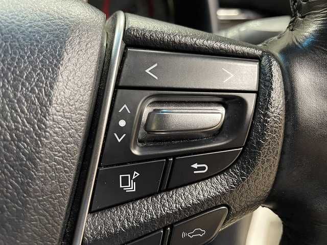 TOYOTA ALPHARD 4WD 2018