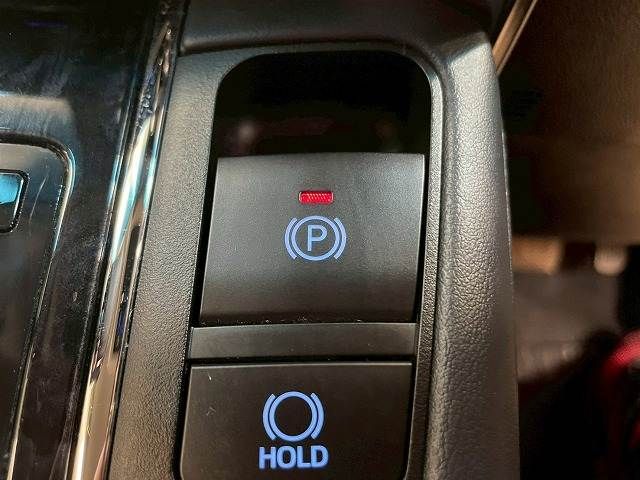 TOYOTA ALPHARD 4WD 2018