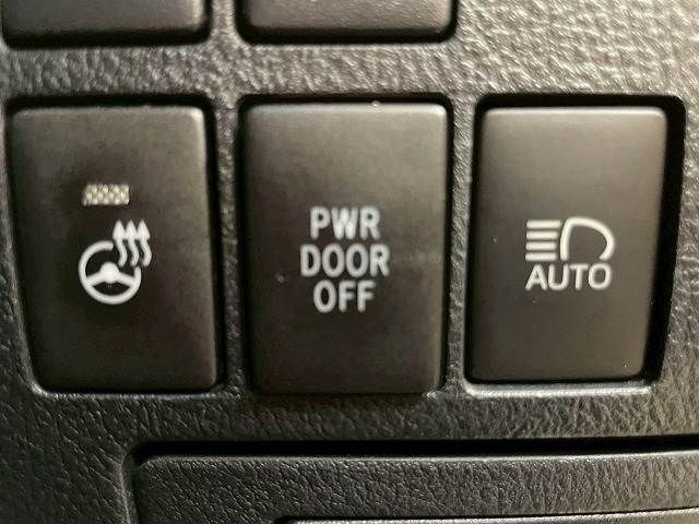 TOYOTA ALPHARD 4WD 2018