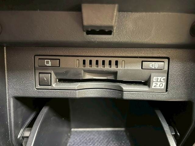 TOYOTA ALPHARD 4WD 2018