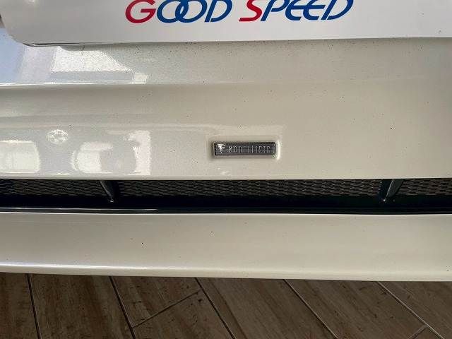 TOYOTA LANDCRUISER PRADO 2019